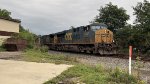 CSX 5337 leads the empties east.